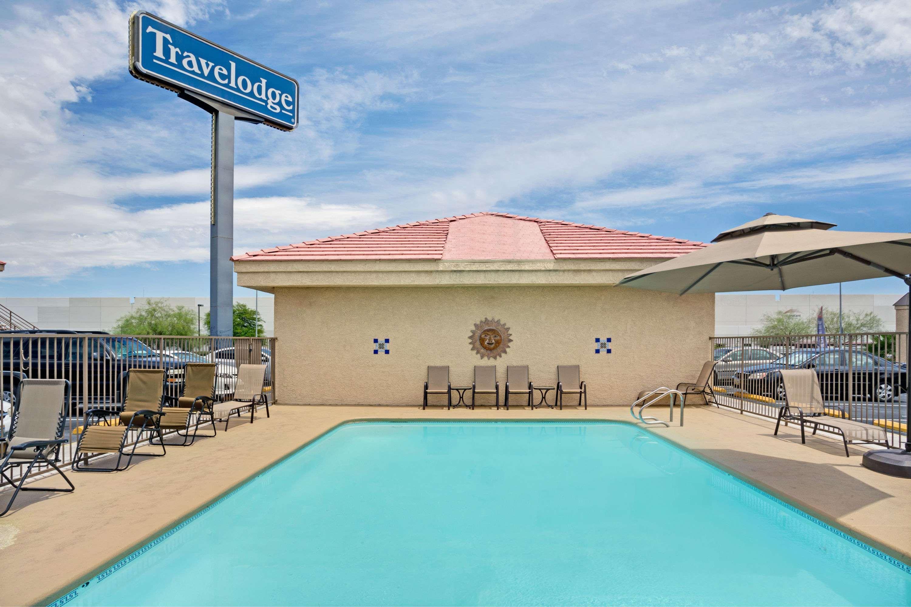 Days Inn By Wyndham Las Vegas Airport Near The Strip Kültér fotó