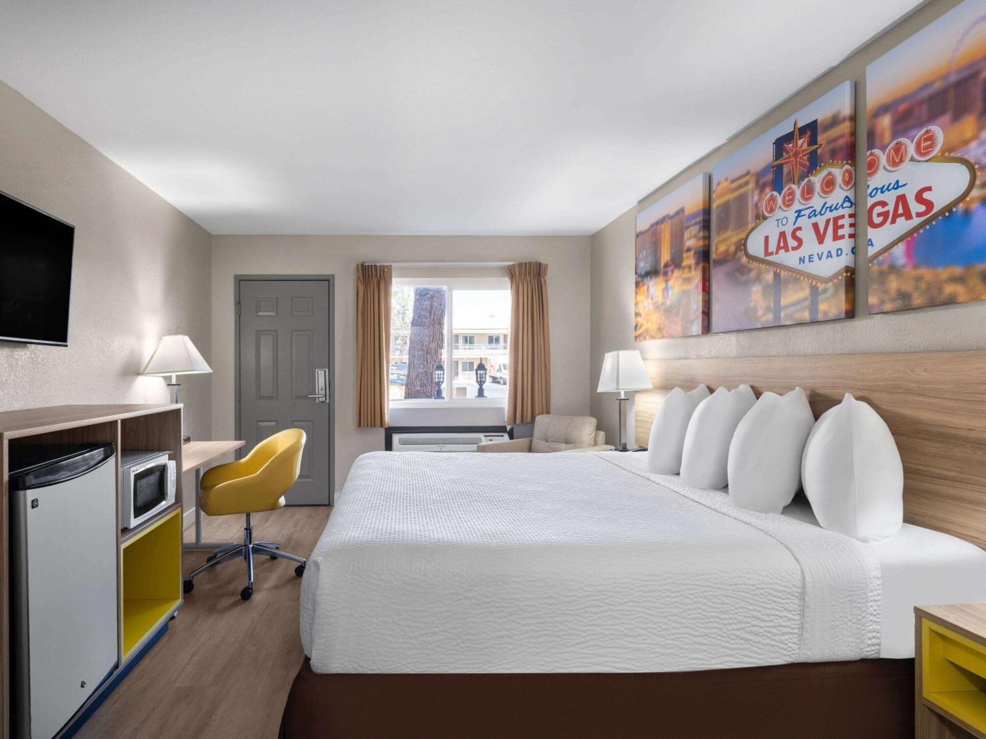 Days Inn By Wyndham Las Vegas Airport Near The Strip Kültér fotó